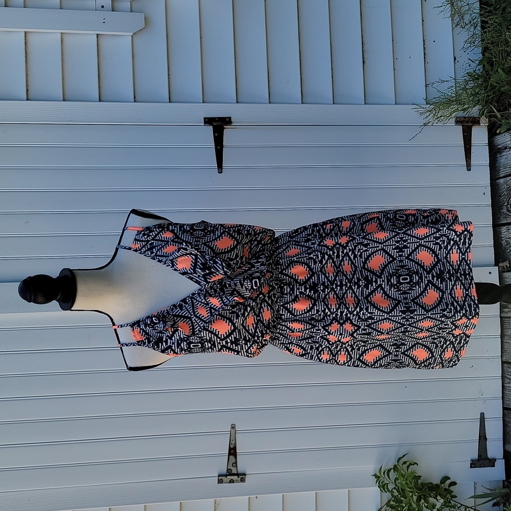 Collective Concepts Black and Coral Geometric Sleeveless Wrap Dress
